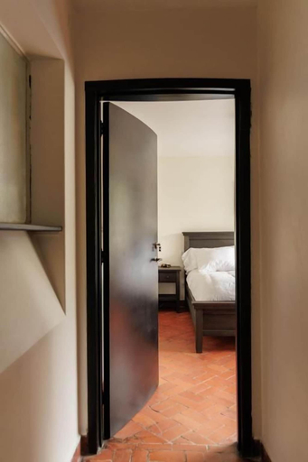 Others 5, Villa Marines, Cuernavaca