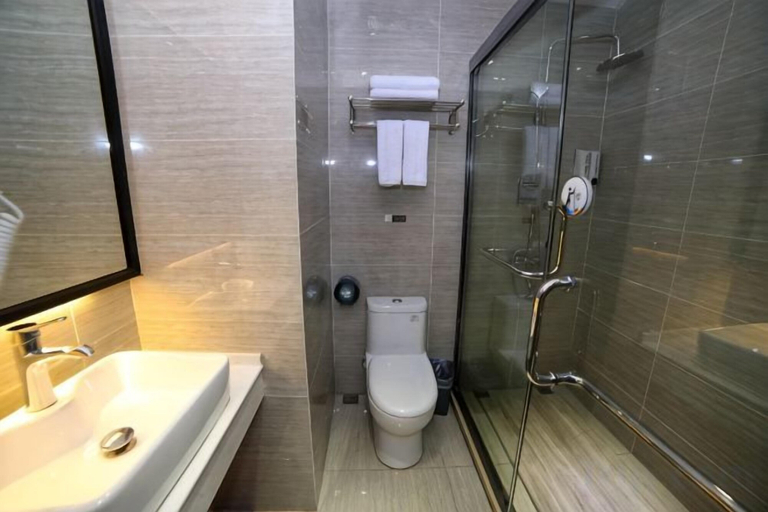 Bathroom 4, Jasmine Bloom Inn (Yidu Chenghe Road), Yichang
