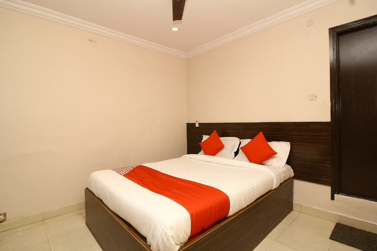 Bedroom 4, Hotel O Nav Bharath Residency, Hyderabad