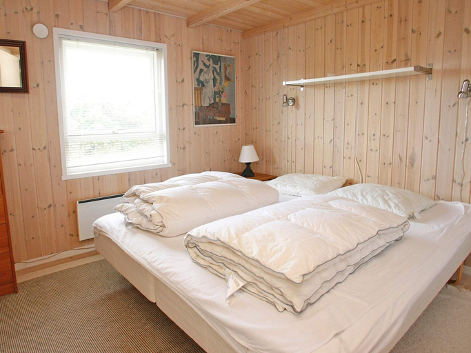 Bedroom 2, 5 Star Holiday Home in Lokken, Hjørring