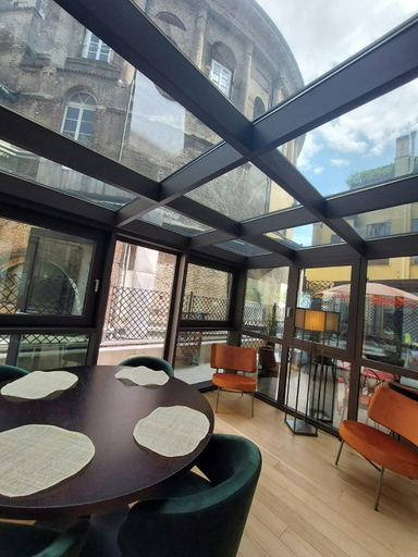 Food & Drinks 3, NJ HOTELS & APARTMENTS, Milano