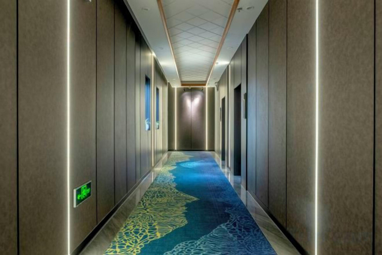 Sport & Beauty, Shengdu Hotel, Dali Bai