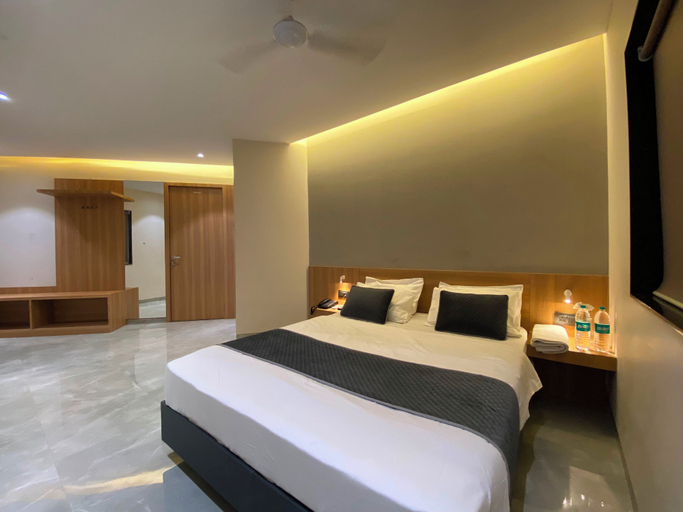 Others 5, Hotel O Prime Park, Nanded