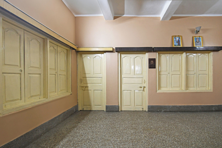 Others 4, Hotel O Arati House, Haora