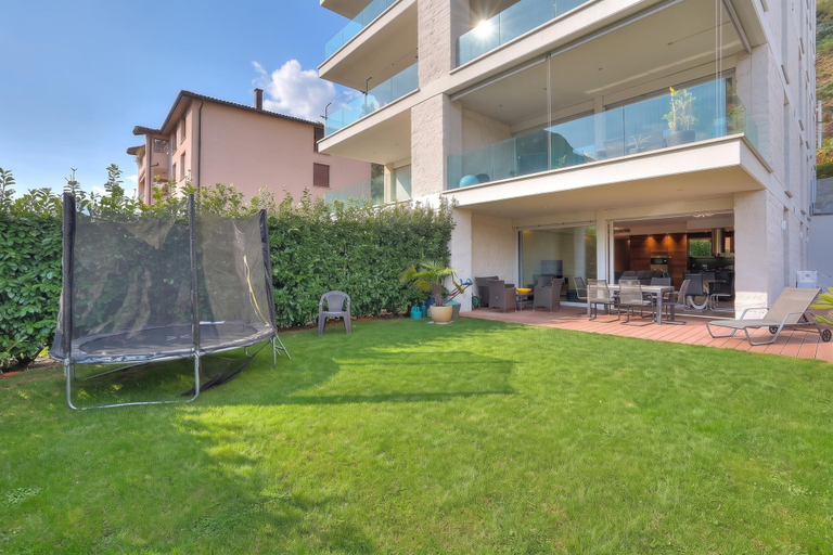Exterior & Views, Rebecca Garden, Lugano