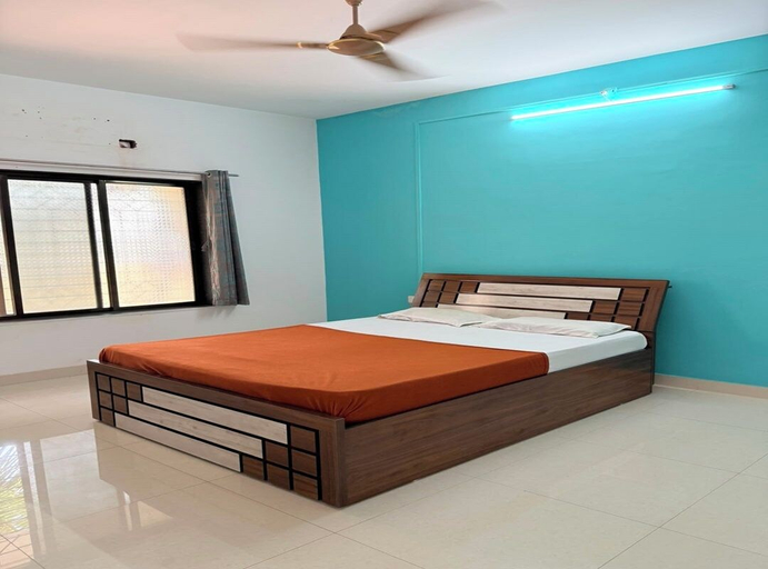 Others 3, Stella Casa, Ratnagiri