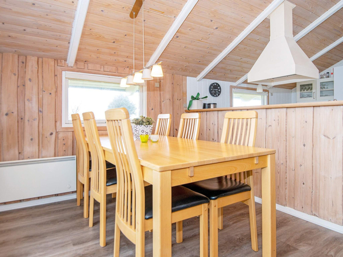 Others 5, 4 Star Holiday Home in Romo, Tønder