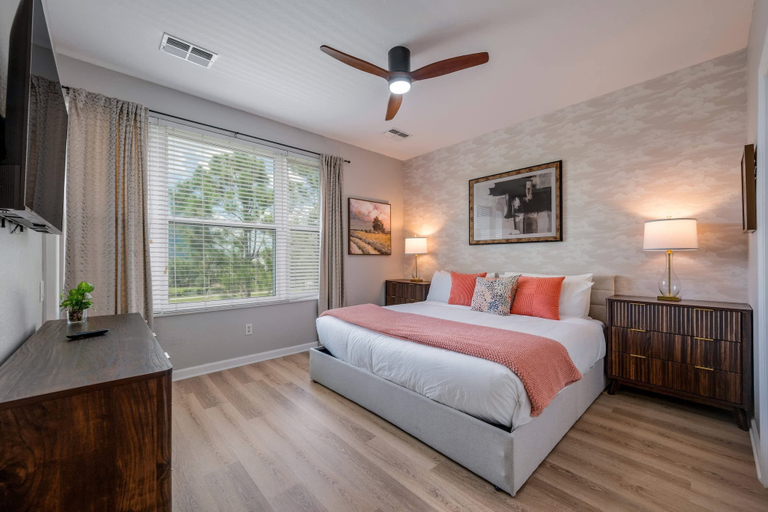 Others 2, Vista Cay 3BR Townhome w/ Balcony Universal, Orange