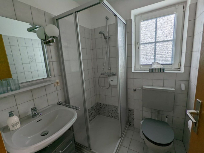 Others 5, Holiday Apartment in Norddeich With Balcony, Aurich