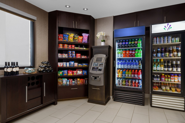 Food & Drinks 4, SpringHill Suites by Marriott Manchester-Boston Regional Airport, Hillsborough