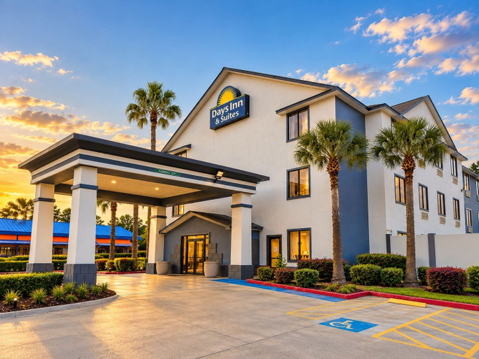 Exterior & Views 1, Days Inn & Suites by Wyndham Houston North/Aldine, Houston