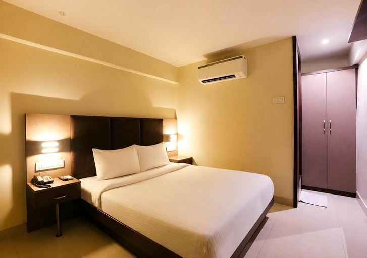 Others 4, HOTEL HAITHAM GRAND, Mumbai Suburban