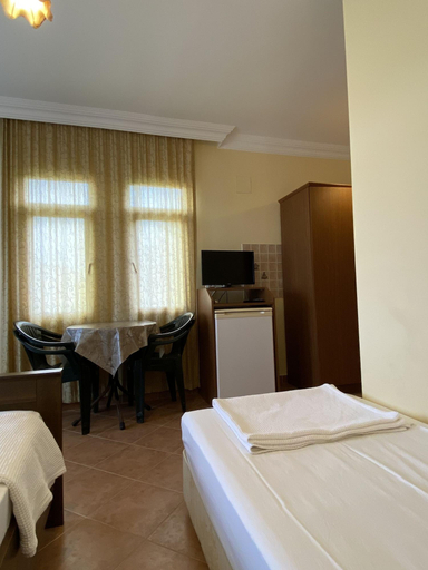Bedroom 3, Saygin Otel, Kandıra
