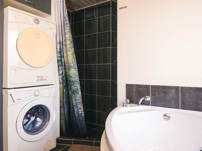 Bathroom 4, 4 Star Holiday Home in Ulfborg, Holstebro