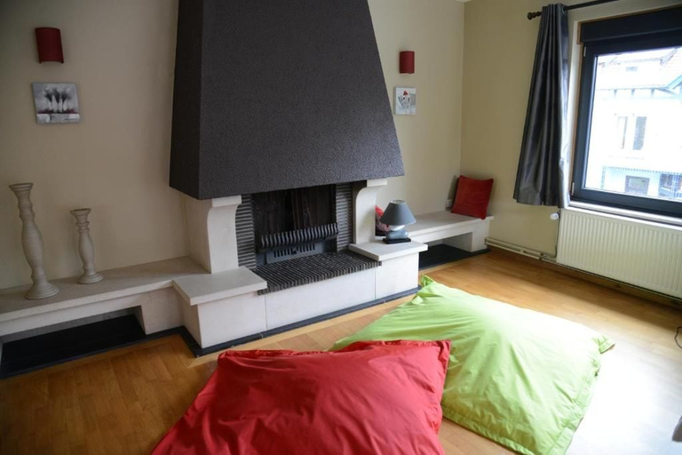 Bedroom 3, Race & Rooms, Liège