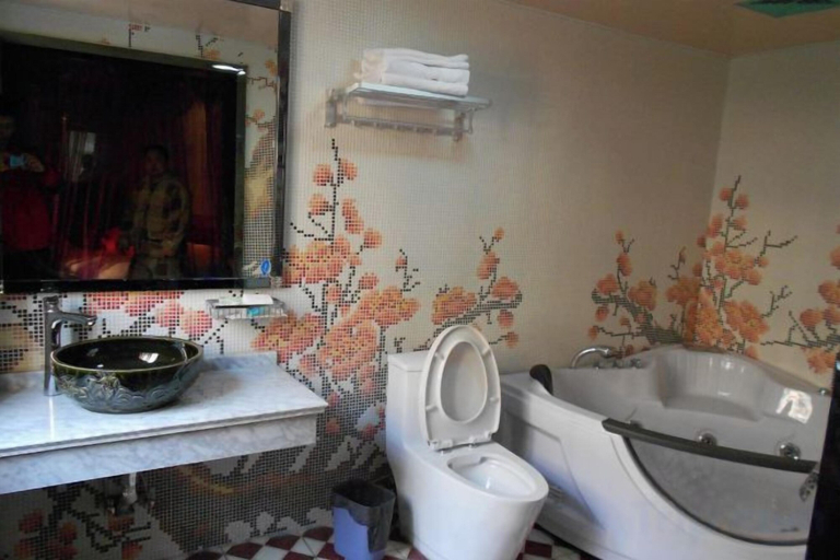 Bathroom 4, Hongman Fashion Hotel, Shanghai