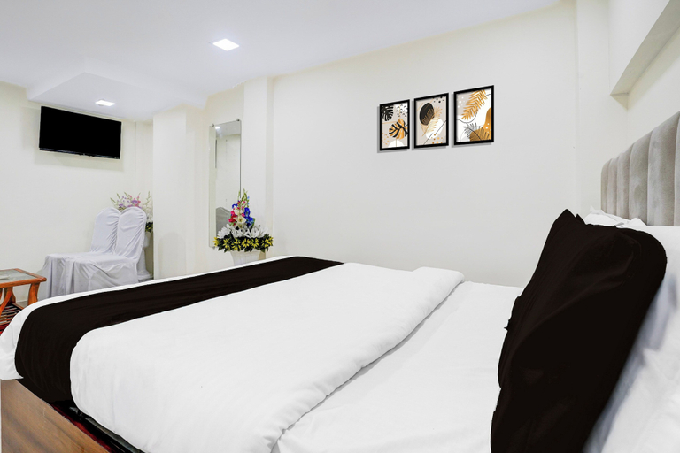 Others 2, Hotel O Devanshi Nx, Raigarh