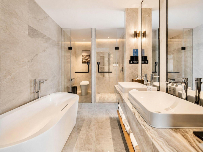 Bathroom 5, Radisson Hotel Beijing Daxing Airport, Beijing
