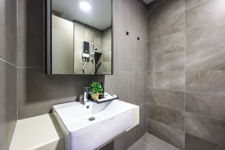 Bathroom 4, Mossaz Suite by Mykey, Petaling Jaya