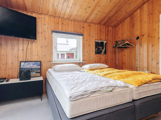 Bedroom 2, 6 Person Holiday Home in Frederikshavn, Frederikshavn