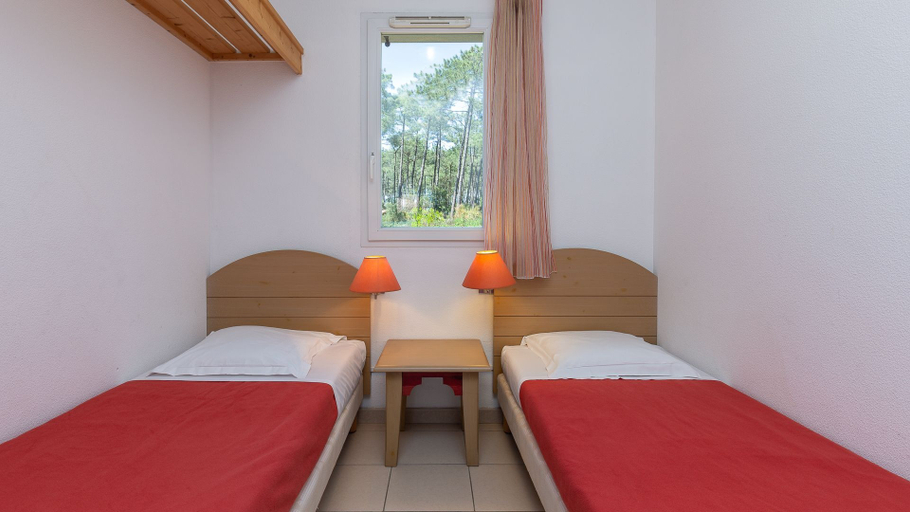 Others 4, L All e des Dunes - Ondres Plage M48h, Landes