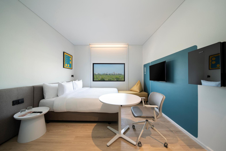 Bedroom 3, GO Hotel Si Racha at Central Si Racha, Si Racha