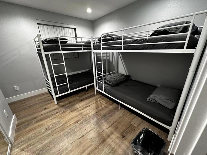 Bedroom 4, Green HomeStay, Los Angeles