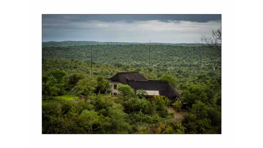Others 3, Tulani Manor, Mopani