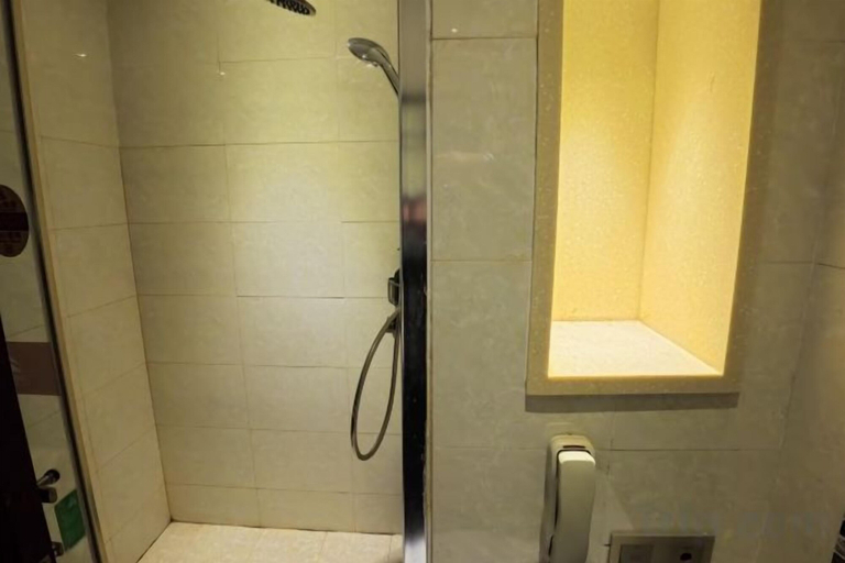 Others 4, Junteng Hotel, Jinan