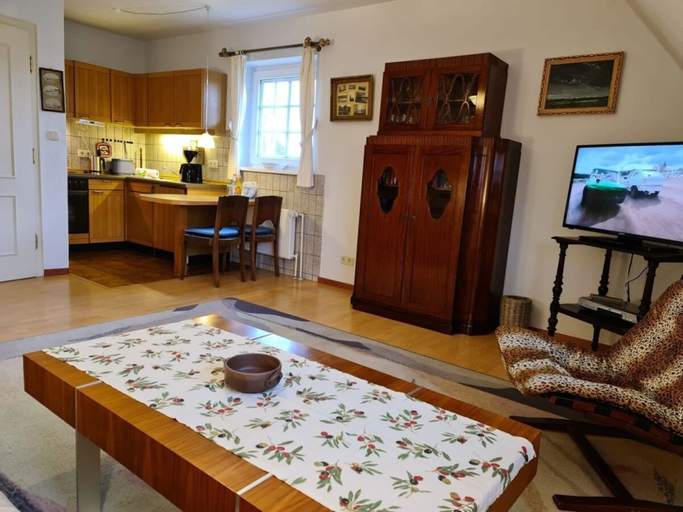Others 3, Holiday Home in Nieblum With Swimming Pool, Nordfriesland