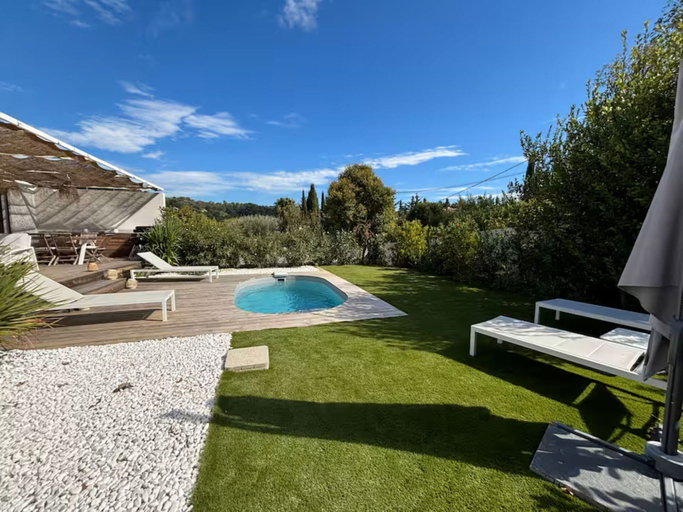 Others 5, Magnificent Villa With Swimming Pool in Marseille, Bouches-du-Rhône
