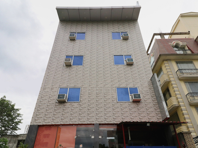 Exterior & Views, Hotel O Dwarkadhish, Dehradun