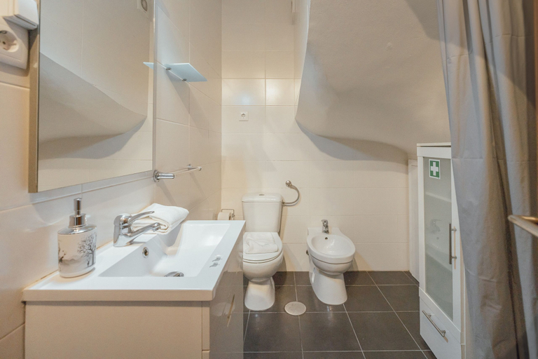 Others 4, Lusa Gaia S House by Vacationy, Vila Nova de Gaia