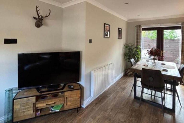 Others 2, House Sleeps 4 With Enclosed Garden, Argyll and Bute