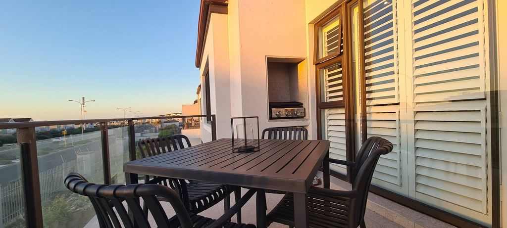 Others 3, Stylish Condo Retreat Near Cape Town Beaches, City of Cape Town