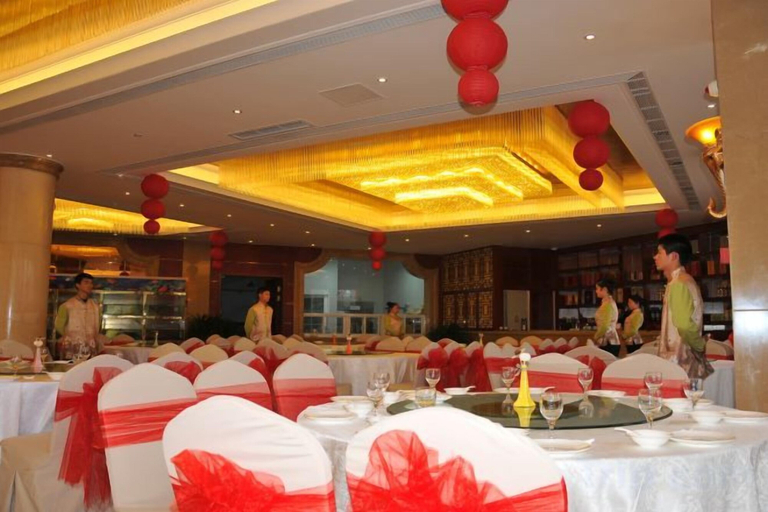 Food & Drinks 5, Chongzhou Lanfeng Hotel, Chengdu
