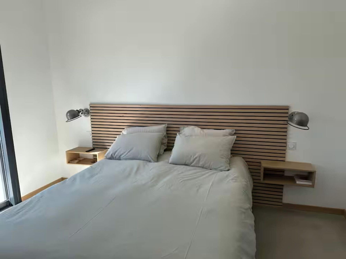Others 2, Magnificent Villa With Swimming Pool in Marseille, Bouches-du-Rhône