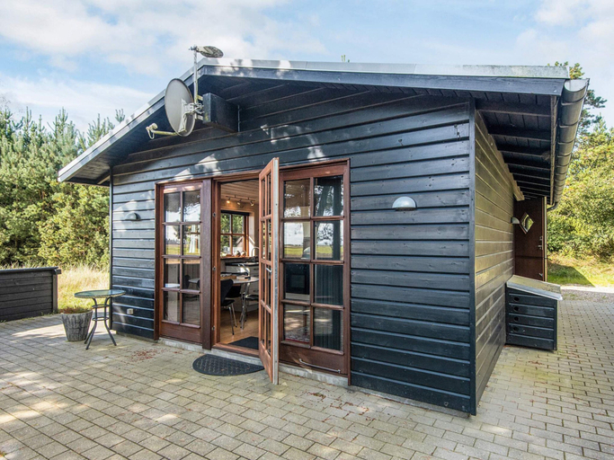 Others 4, 5 Star Holiday Home in Blavand, Varde