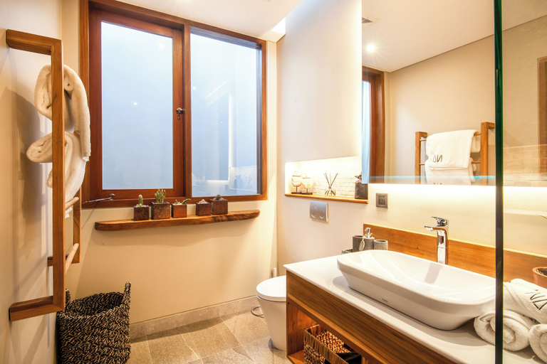 Bathroom 4, Luxury 6BR Canggu 400m to Finns Beach, Badung