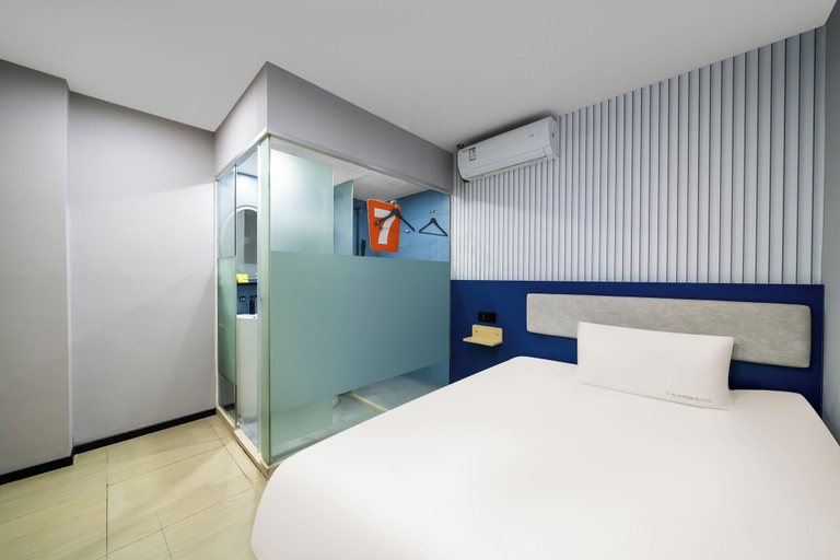Others 5, 7 Days Inn Yuanshen Road Branch, Shanghai