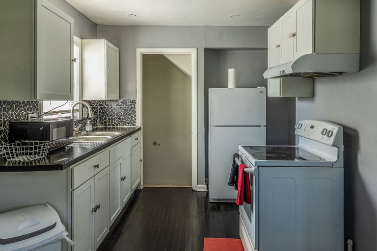 Others 5, Heyden House - Detroit 3BR Stay, Wayne
