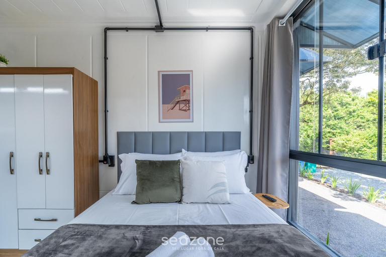 Others 2, Chalet w/ Parking 200m From the Beach Scj0003, Florianopolis