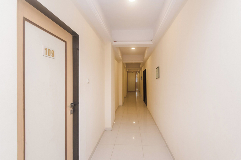 Others 3, Hotel O Orbit Inn, Mumbai Suburban