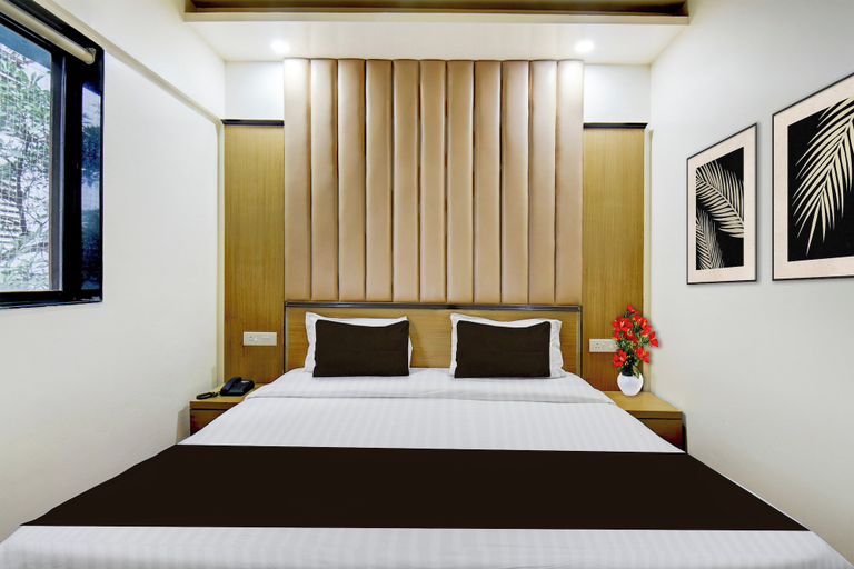 Others 5, Townhouse Viman Nagar Business Stay, Pune
