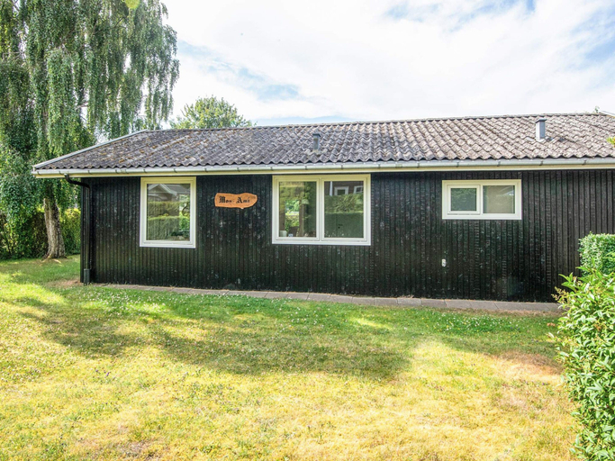 Exterior & Views 2, 4 Person Holiday Home in Juelsminde, Hedensted