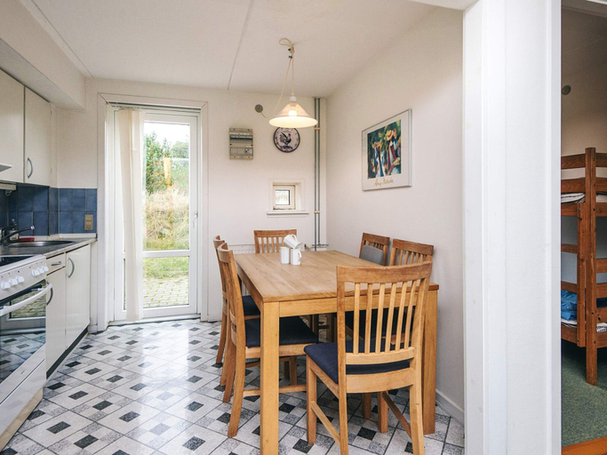 Others 3, 6 Person Holiday Home in Romo, Tønder