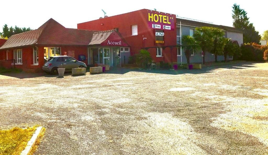 Others 4, Enzo Hotels Nevers, Nièvre