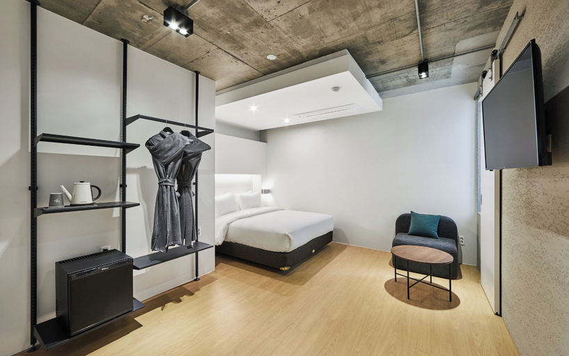 Bedroom 3, Hotel Intro, Haeundae