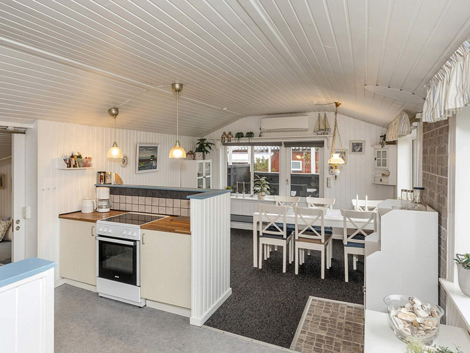 Others 5, Exquisite Holiday Home in Løgstør near Sea, Vesthimmerland