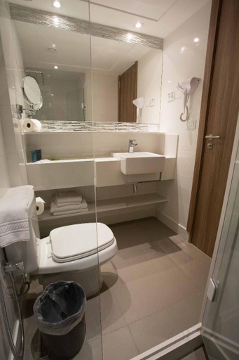 Bathroom 4, Petit Rio Hotel, Rio de Janeiro